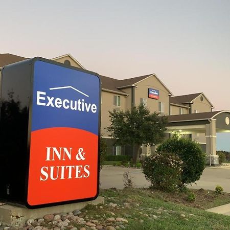 Executive Inn & Suites Marlin Eksteriør bilde