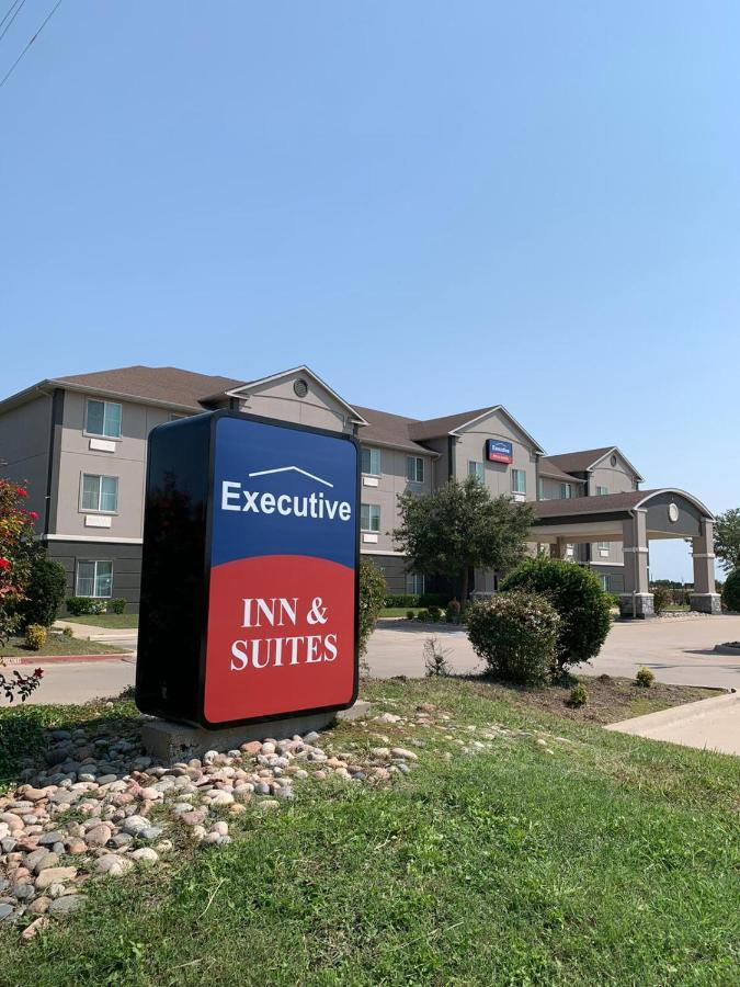 Executive Inn & Suites Marlin Eksteriør bilde